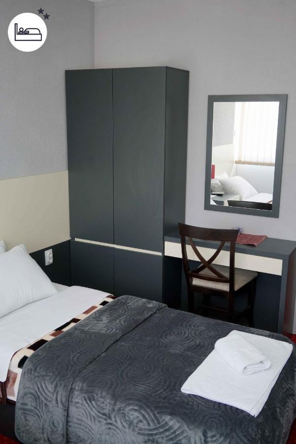 Rooms S&S Milicevic U Strogom Centru Aleksandrovca Aleksandrovac Dış mekan fotoğraf